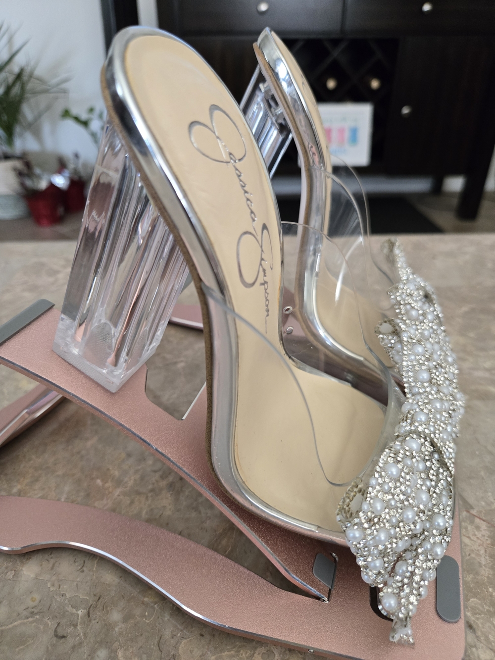 Jessica Simpson Saidah Pearl/ Rhinestone Bow Clear Dress Slide Sandals . Size 5 - Picture 3 of 10